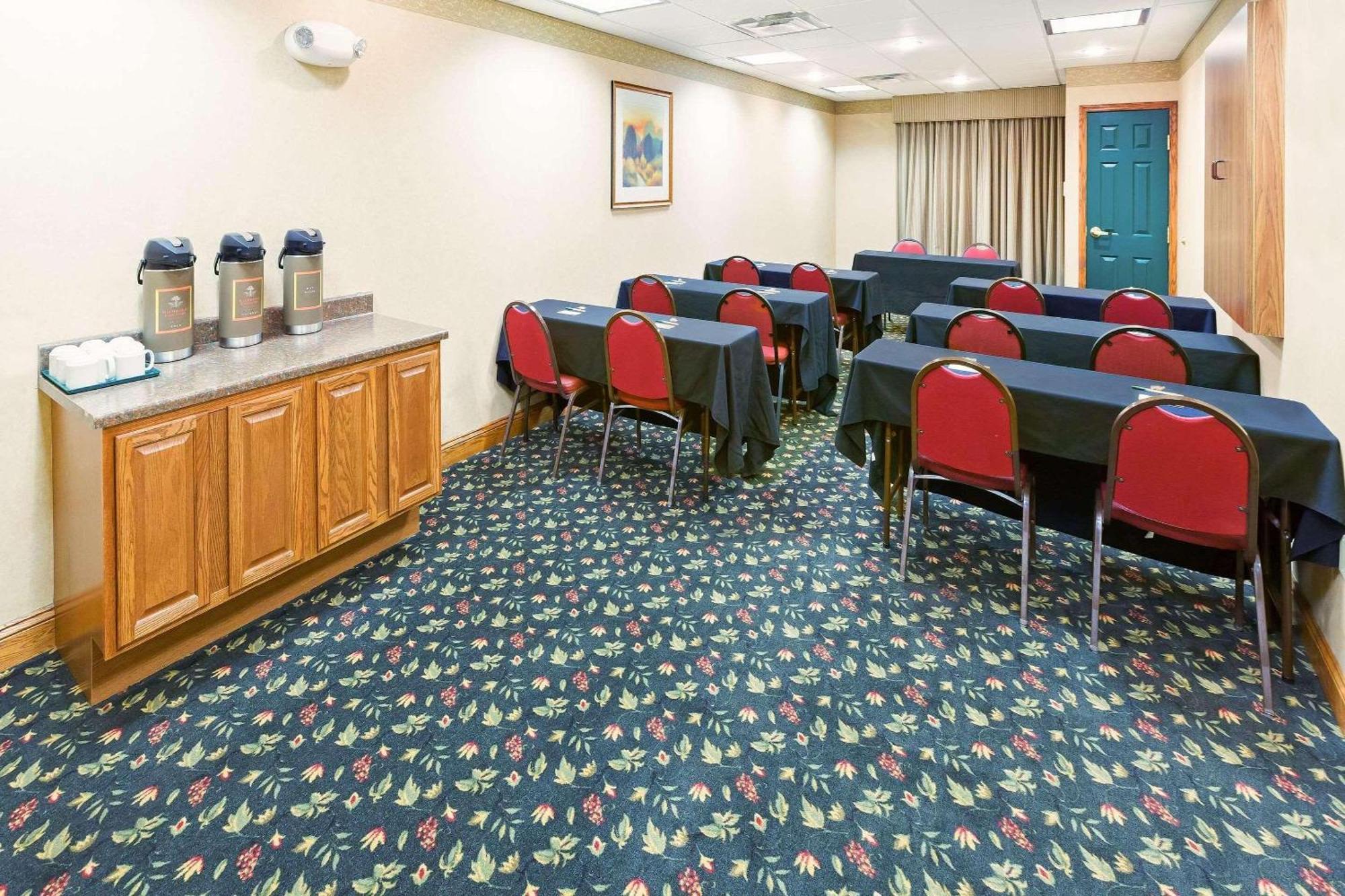 Country Inn & Suites By Radisson, Chambersburg, Pa Eksteriør bilde